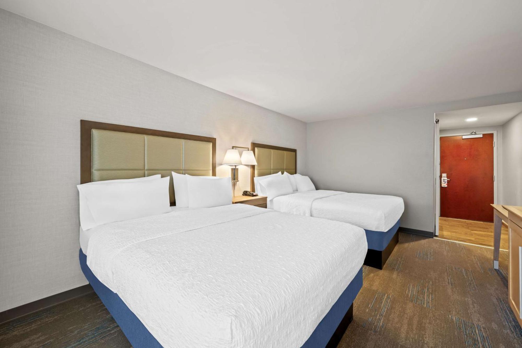 Hampton Inn & Suites Wilson I-95 Εξωτερικό φωτογραφία