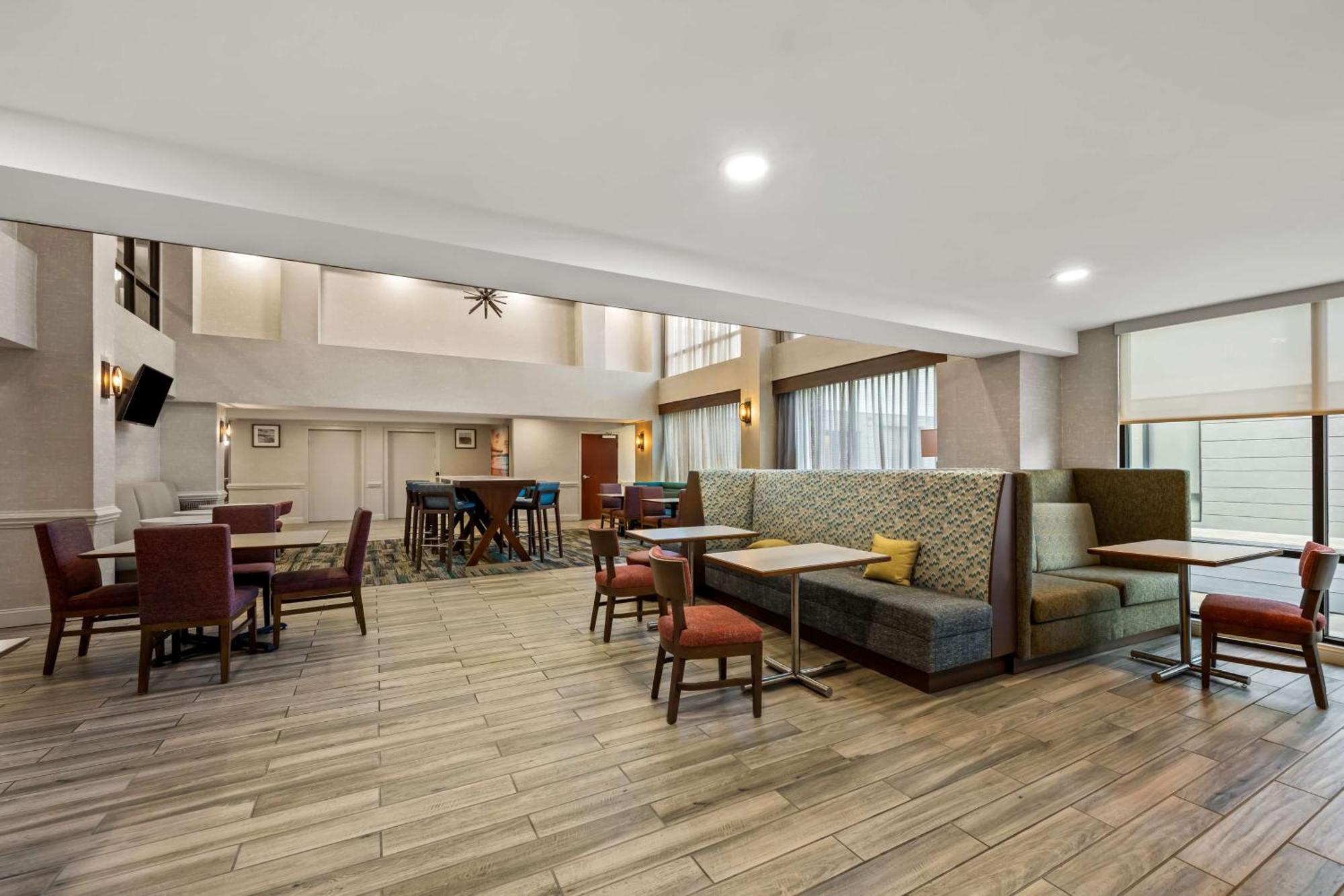 Hampton Inn & Suites Wilson I-95 Εξωτερικό φωτογραφία